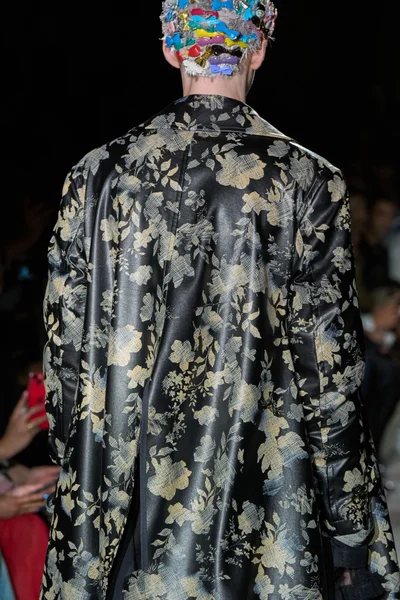 Look 51
